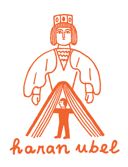 Dessin orange : une figure couronnée, bras écartés, veille sur un livre ouvert sous lequel se tient un enfant ; en dessous, « haran ubel » écrit à la main.